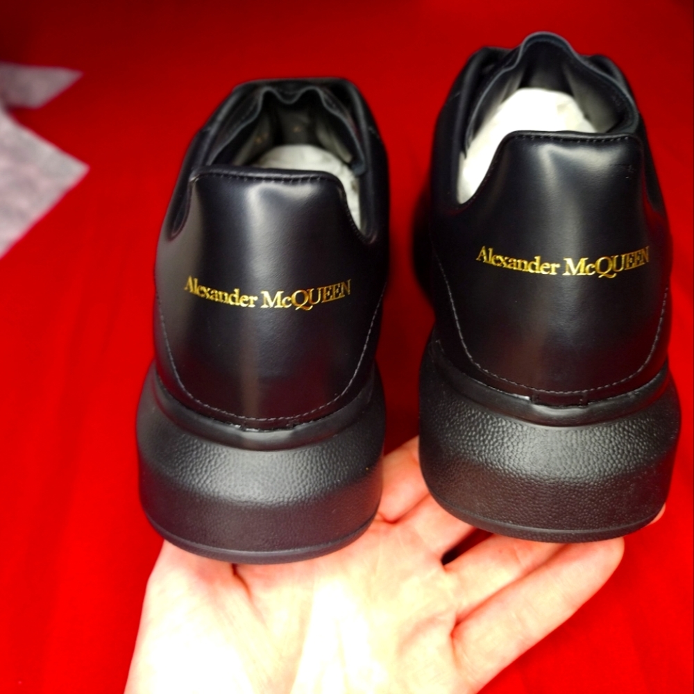Alexander McQueen Larry Sneakers